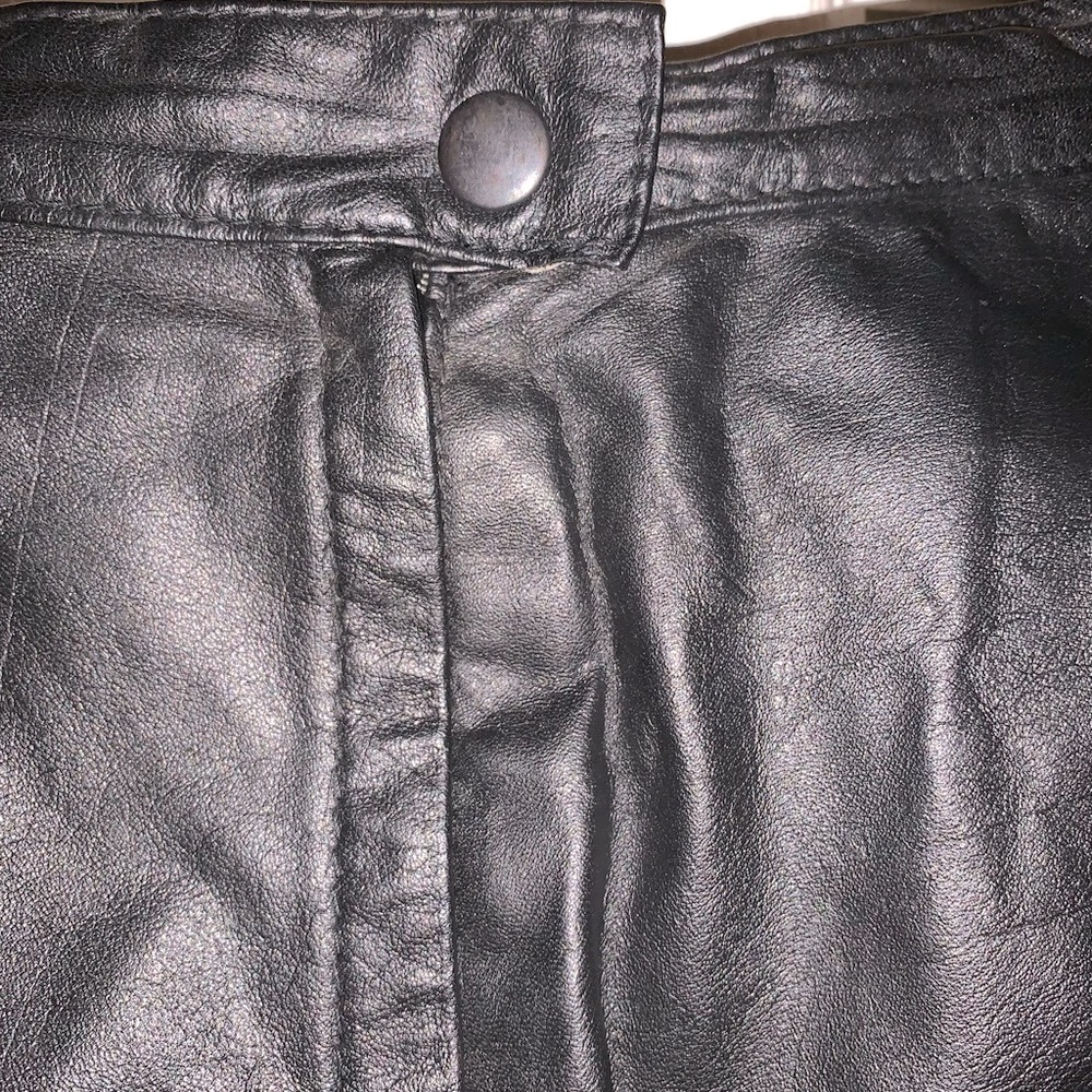 Woman’s Black Leather Skirt